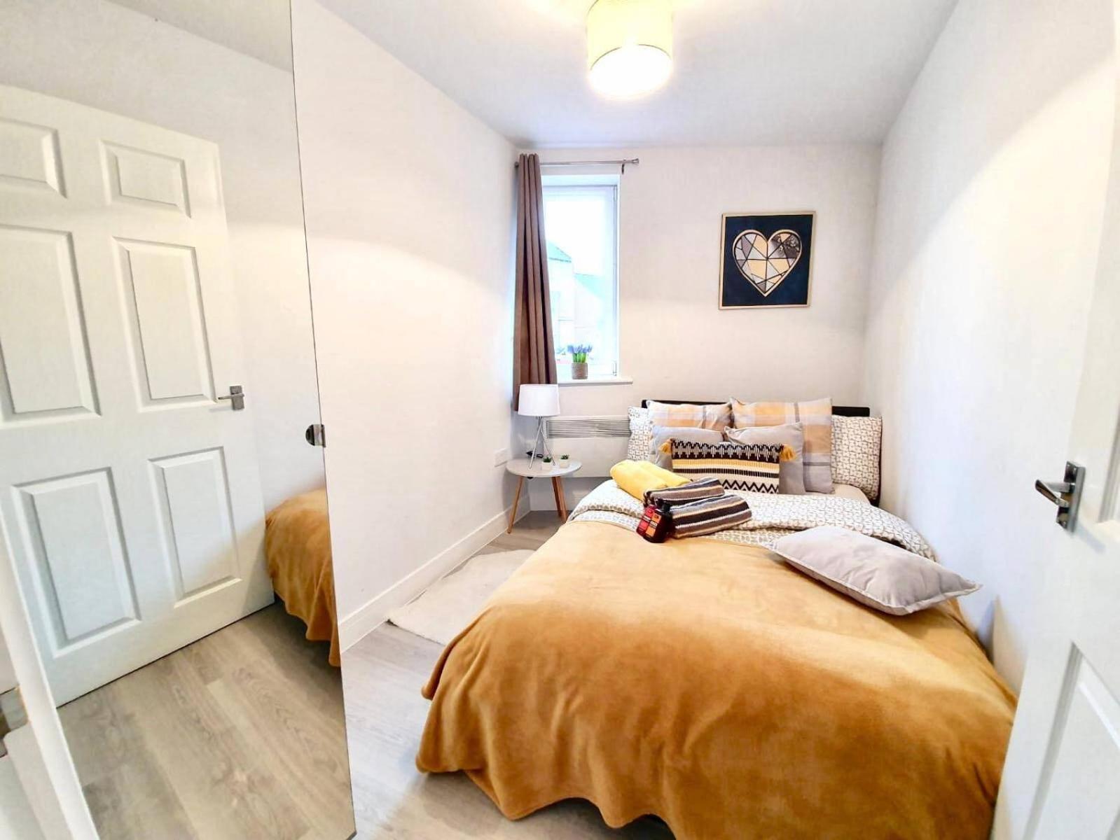 Opp Liverpool - Perfect For Contractors And Travellers, Big Savings Booking 4 Nights Or More! Apartment Стая снимка