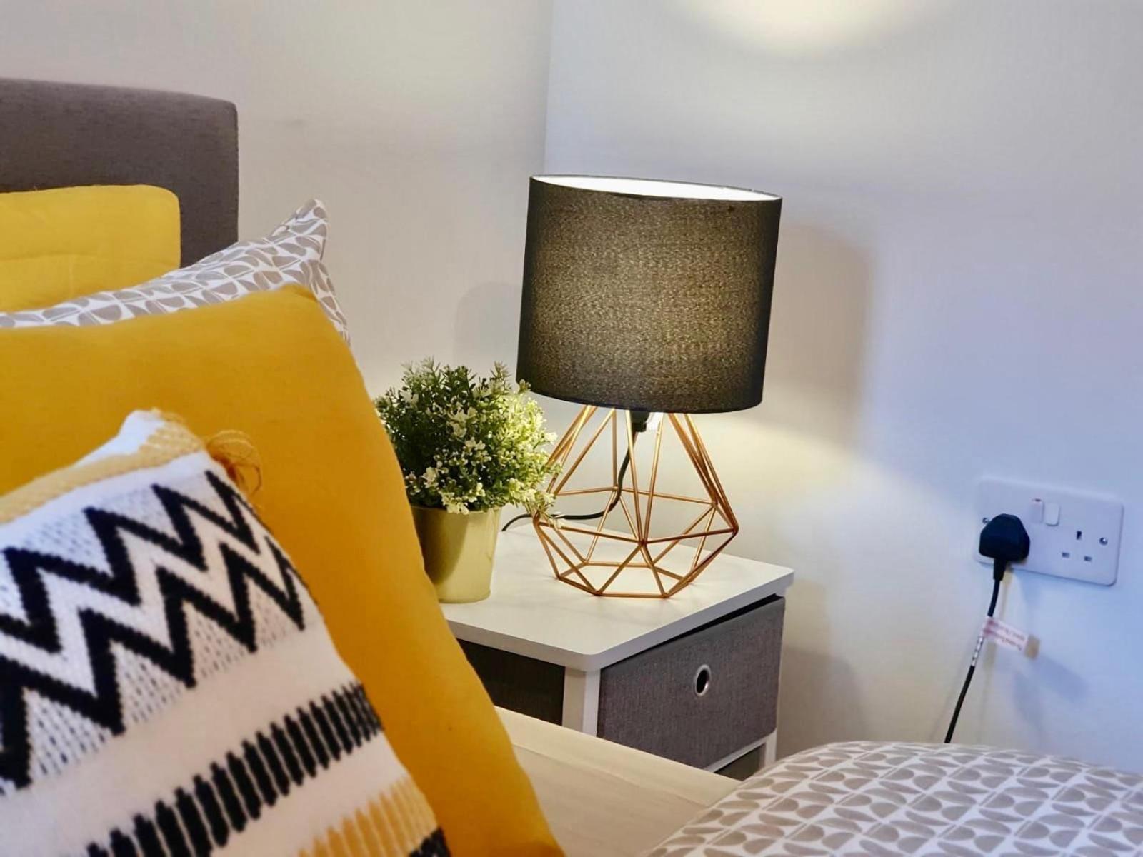 Opp Liverpool - Perfect For Contractors And Travellers, Big Savings Booking 4 Nights Or More! Apartment Стая снимка