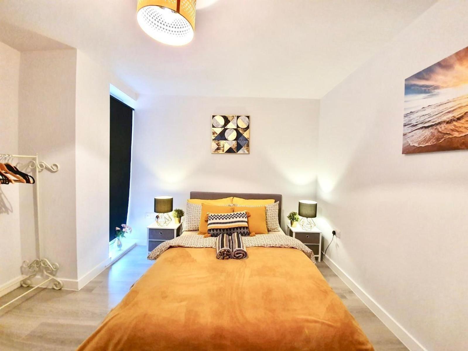 Opp Liverpool - Perfect For Contractors And Travellers, Big Savings Booking 4 Nights Or More! Apartment Стая снимка